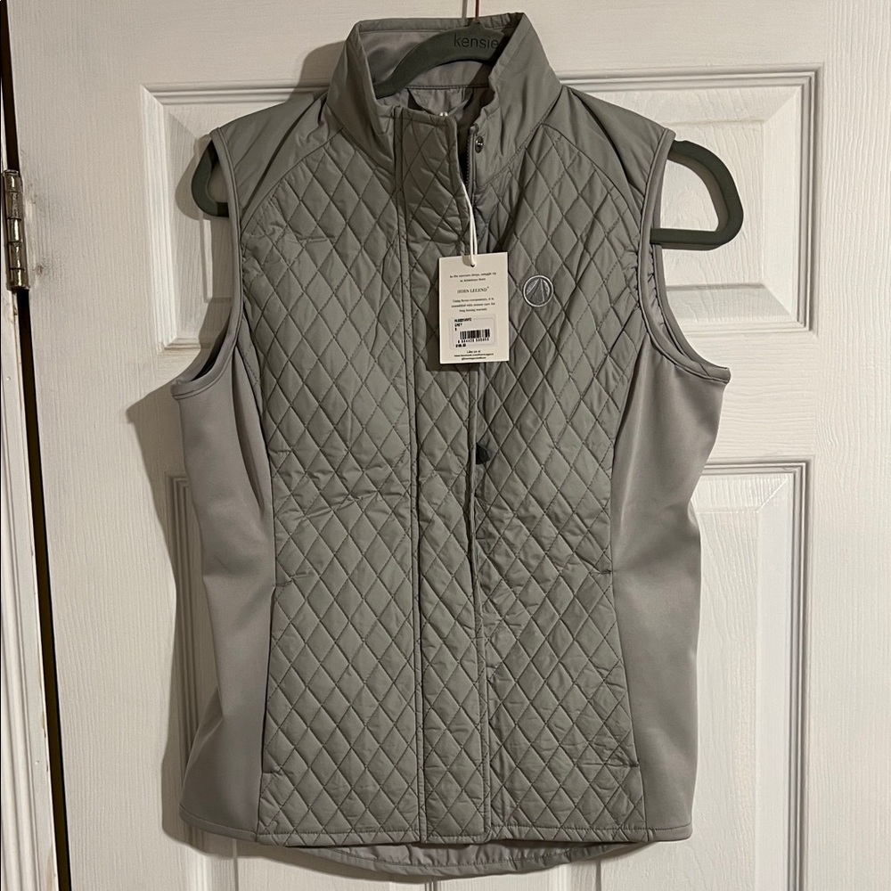 Horn Legend Women's Quilted Vest in Gray